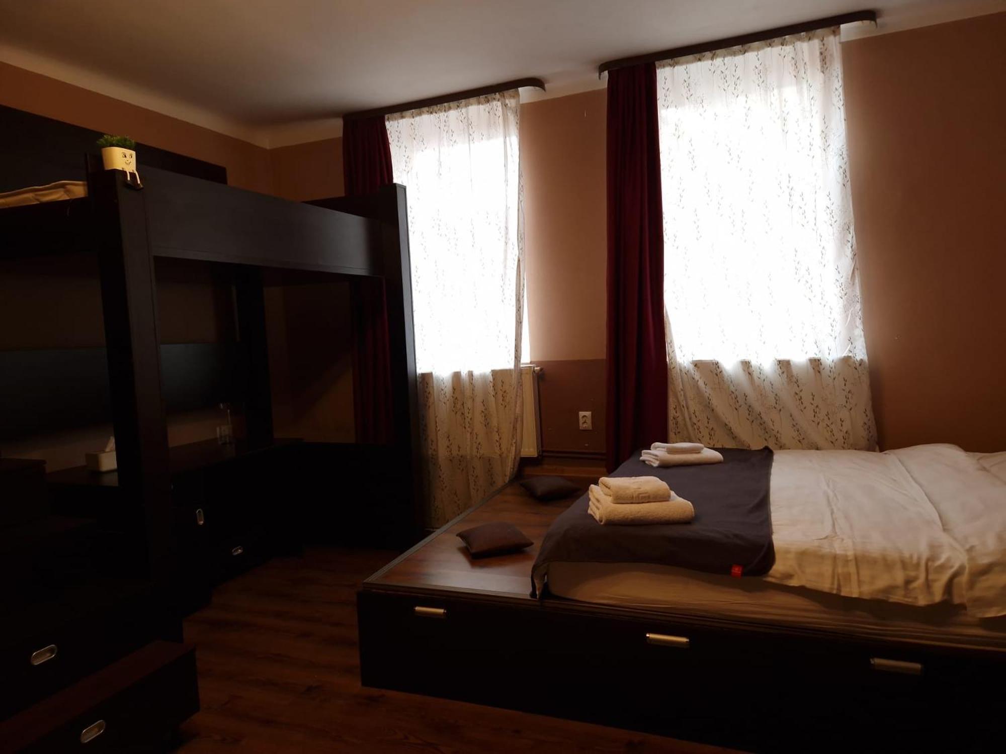 M&A Mario Ultra Central Apartament Lägenhet Braşov Exteriör bild
